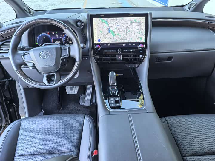 Фото 5 - Toyota Alphard