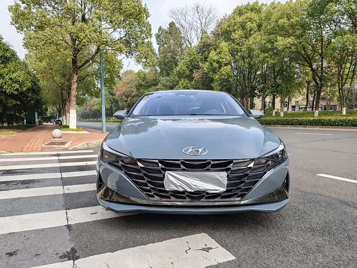 Фото 2 - Hyundai Elantra N line