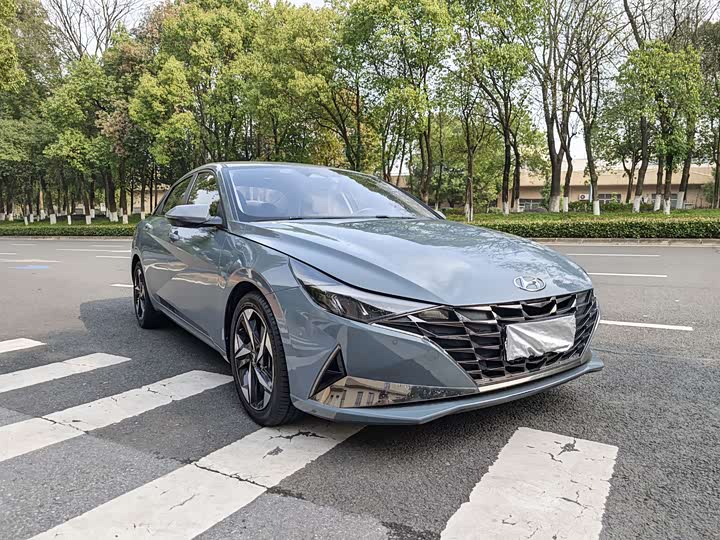 Фото 3 - Hyundai Elantra N line