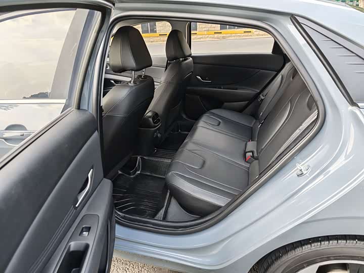 Фото 6 - Hyundai Elantra N line