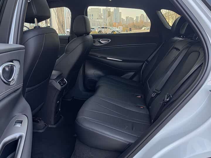 Фото 6 - BYD Sea Lion 06 Hybrid/EV