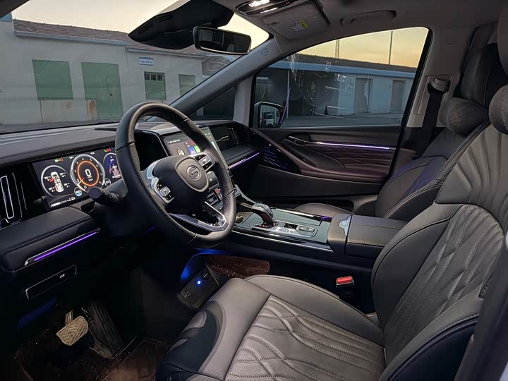 Фото 5 - GAC Trumpchi M8