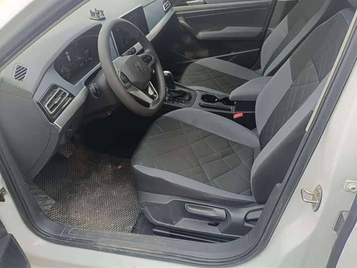 Фото 9 - Volkswagen Lavida