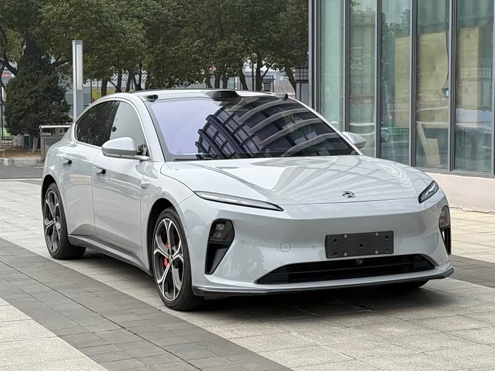 Фото 2 - Nio ET5