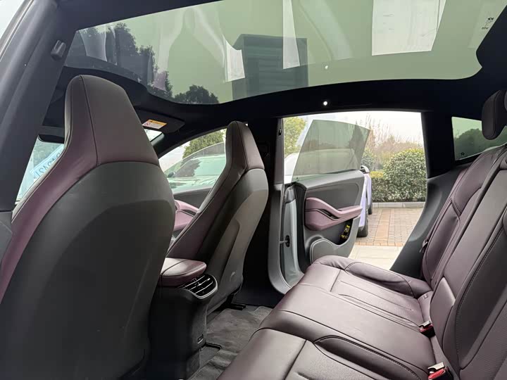 Фото 9 - Nio ET5