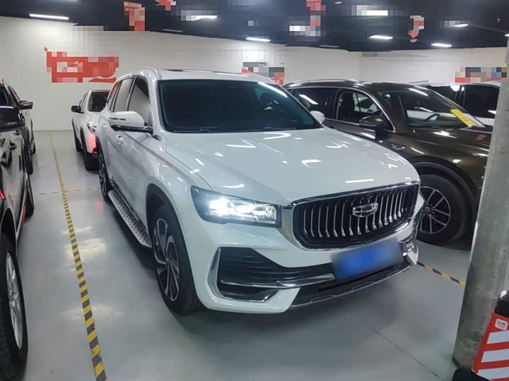 Фото 3 - Geely Monjaro