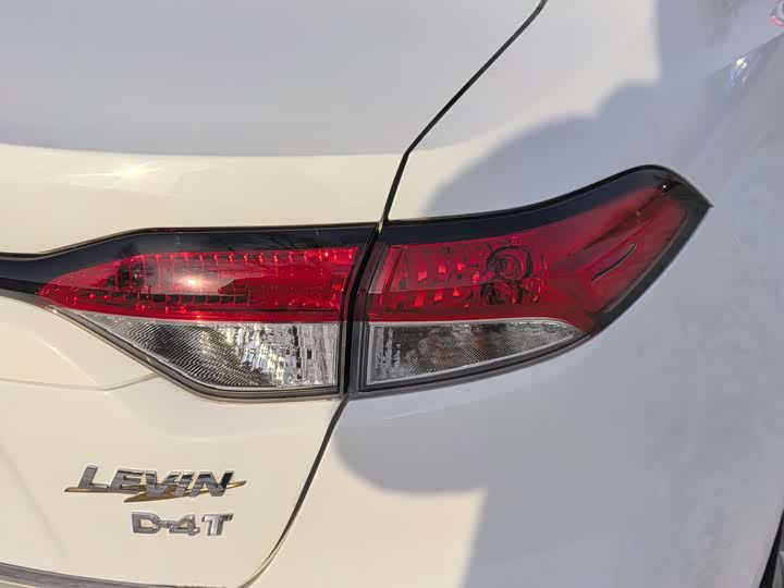 Фото 7 - Toyota Levin