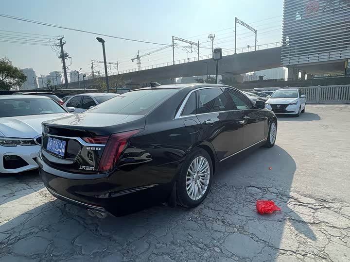 Фото 7 - Cadillac CT6
