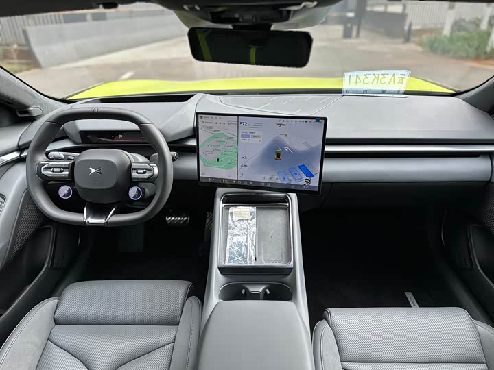 Фото 9 - XPeng P7