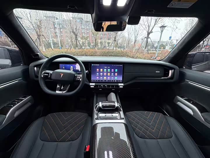 Фото 9 - Changan Deepal G318