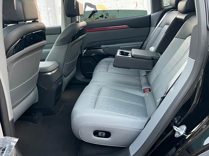 Фото 9 - Zeekr 7X