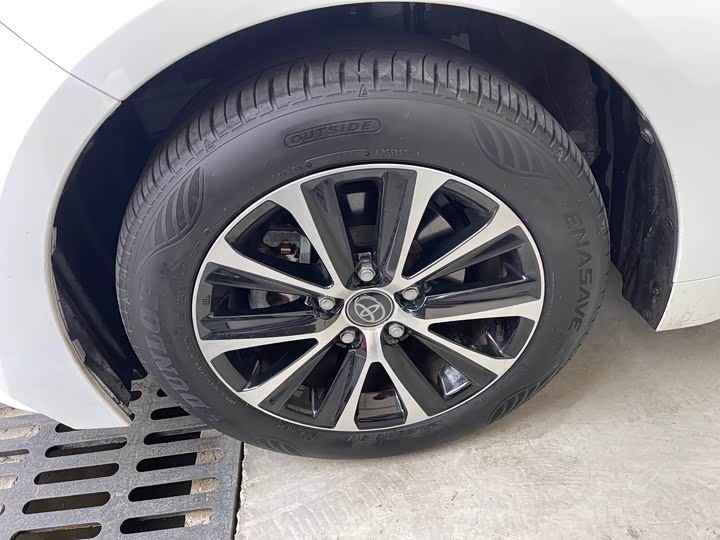 Фото 4 - Toyota Levin