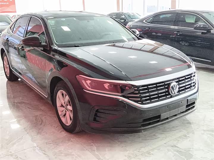 Фото 4 - Volkswagen Passat