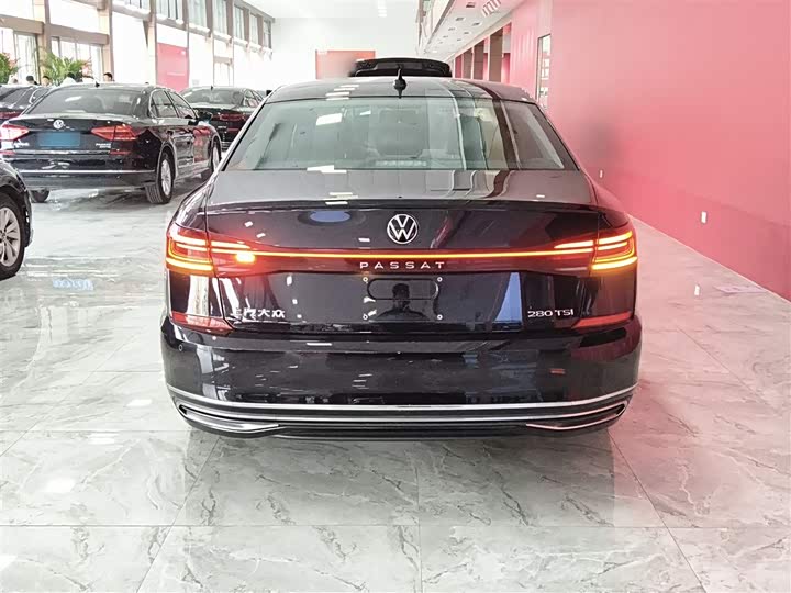 Фото 6 - Volkswagen Passat