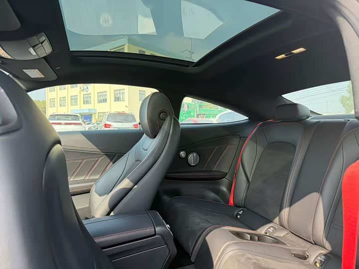 Фото 4 - Mercedes-Benz C-Class AMG