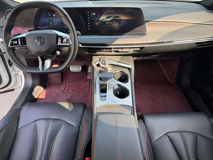 Фото 7 - MG Motor 7