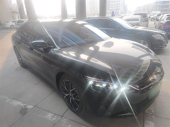 Фото 4 - BYD Han