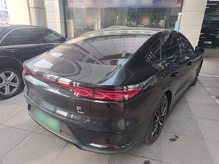 Фото 7 - BYD Han