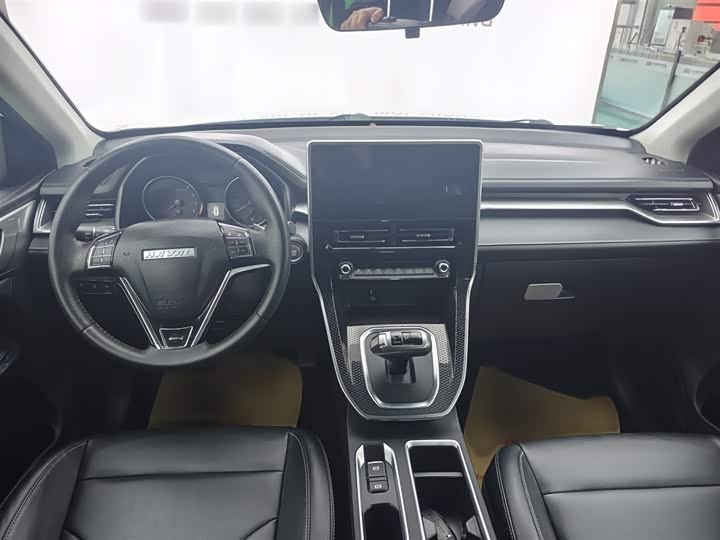 Фото 8 - Haval M6