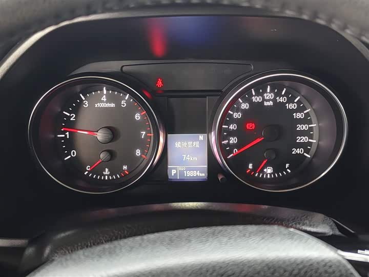 Фото 9 - Haval M6