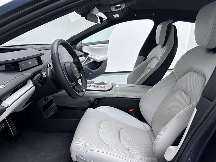 Фото 8 - Xiaomi SU7