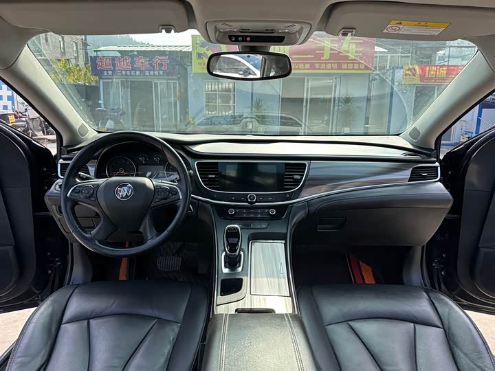 Фото 9 - Buick LaCrosse