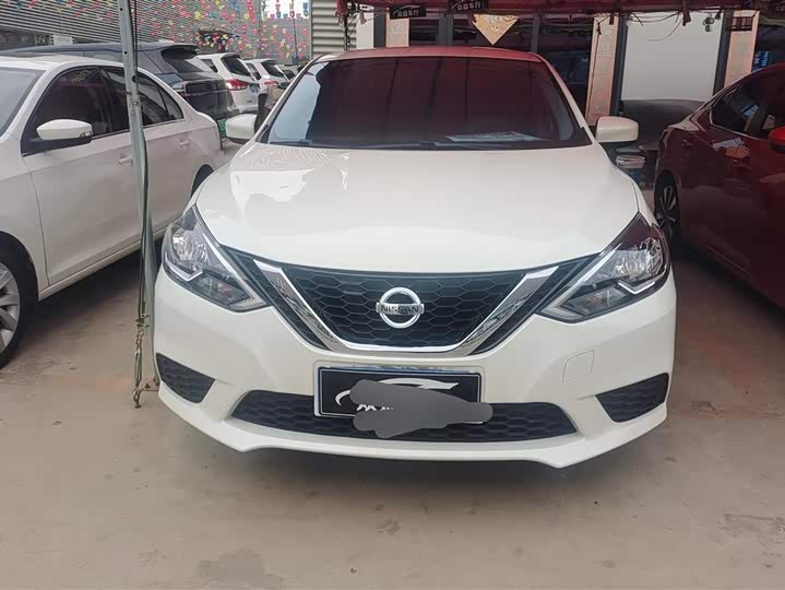 Фото 2 - Nissan Sylphy