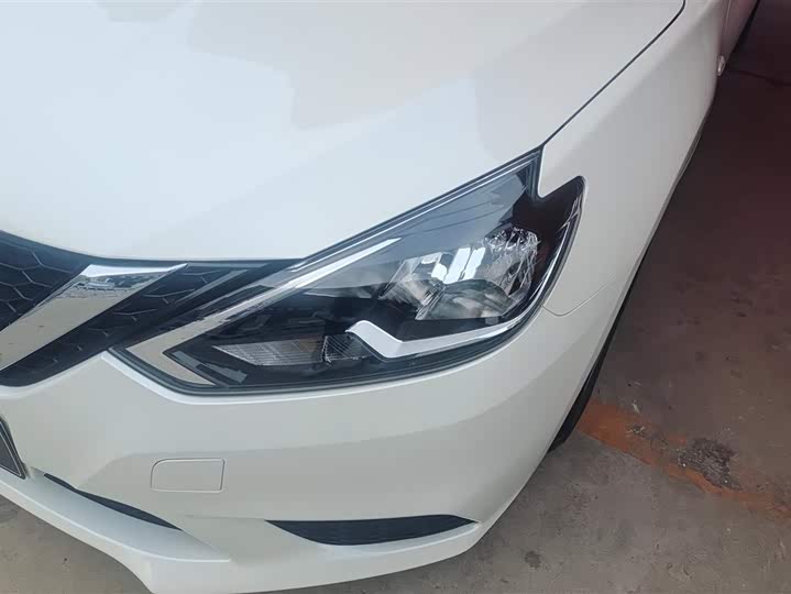 Фото 5 - Nissan Sylphy