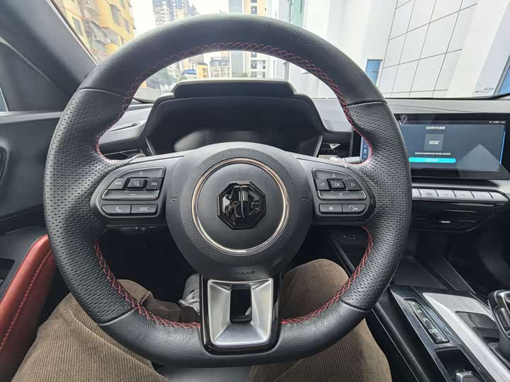 Фото 6 - MG Motor 5