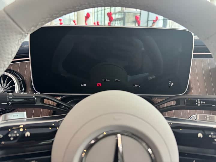 Фото 5 - Mercedes-Benz EQE