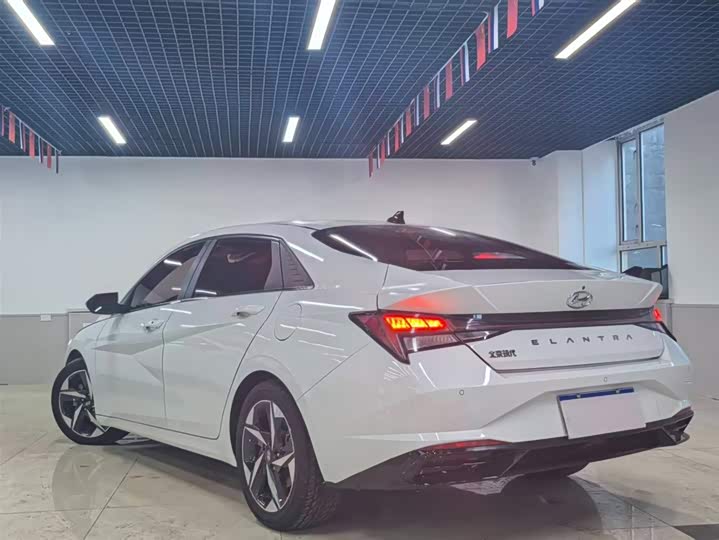 Фото 6 - Hyundai Elantra N line