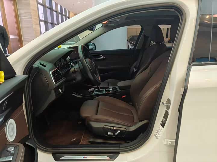 Фото 3 - BMW 1 Series