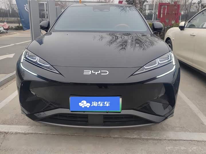 Фото 2 - BYD Sea Lion 07 EV