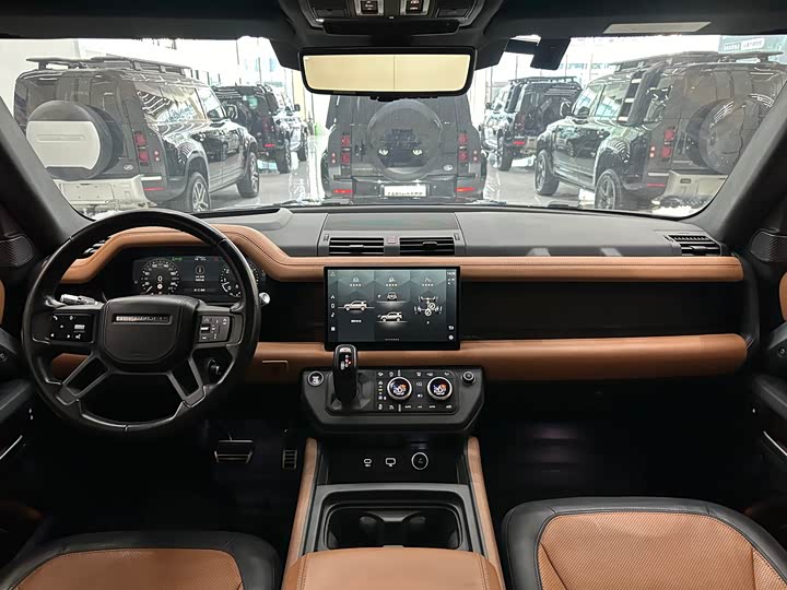 Фото 7 - Land Rover Defender