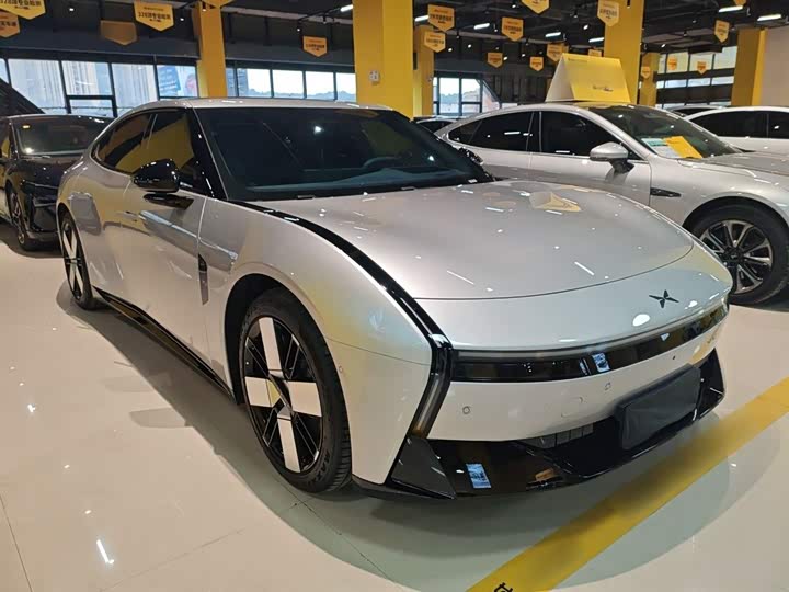 Фото 4 - XPeng P7