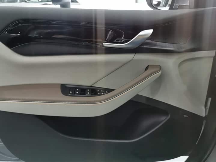 Фото 7 - BYD Qin Plus