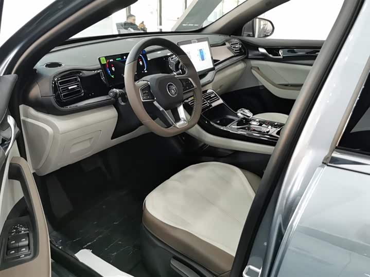 Фото 9 - BYD Qin Plus