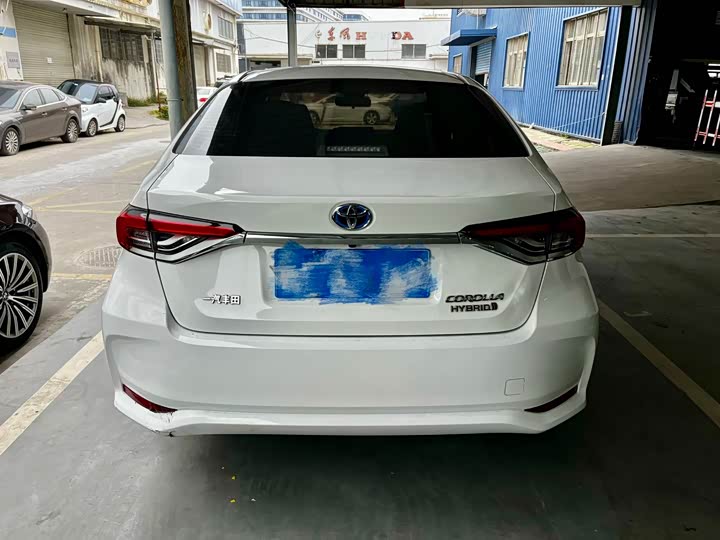 Фото 5 - Toyota Corolla