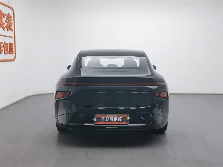 Фото 4 - XPeng P7