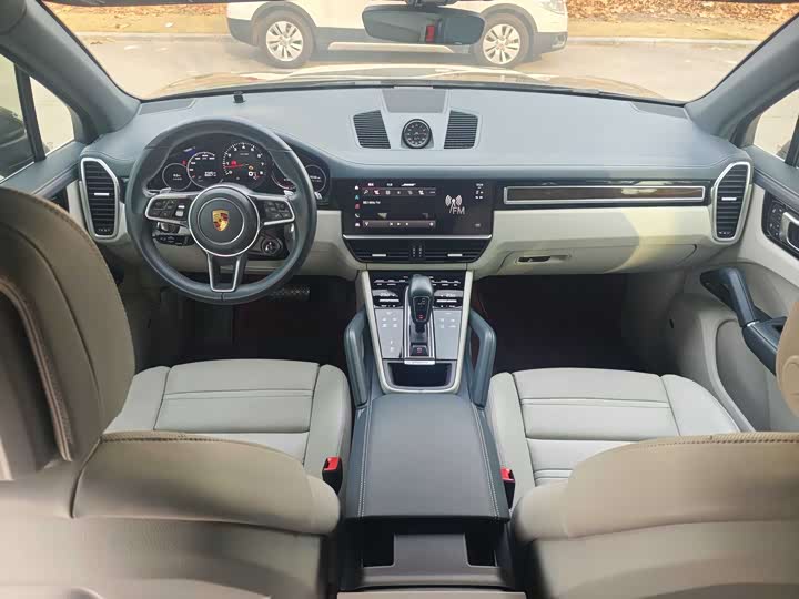 Фото 6 - Porsche Cayenne