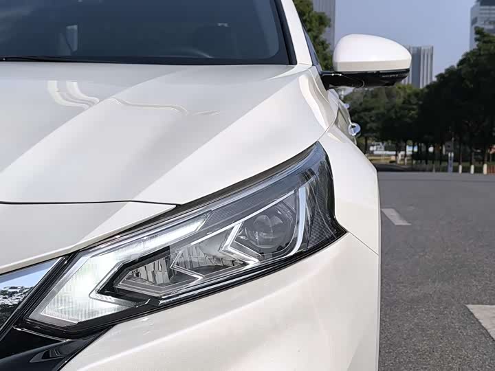 Фото 9 - Nissan Teana