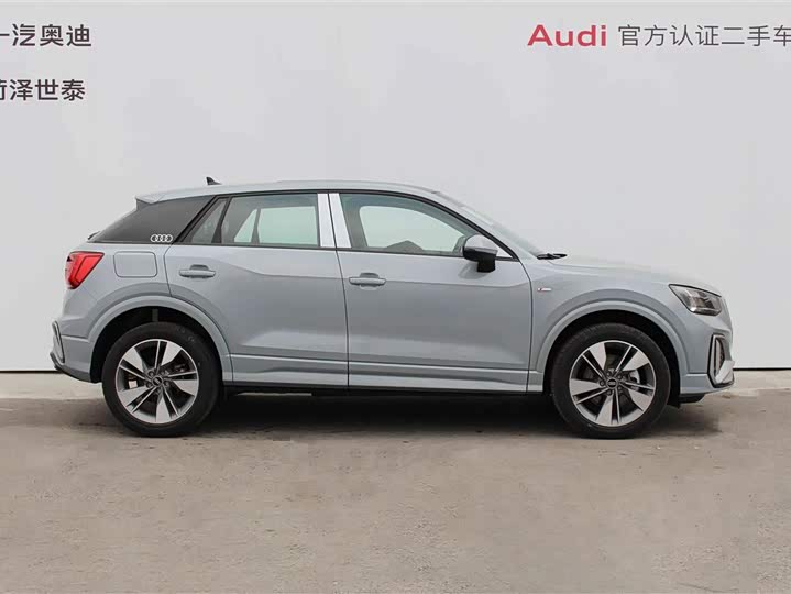 Фото 2 - Audi Q2L