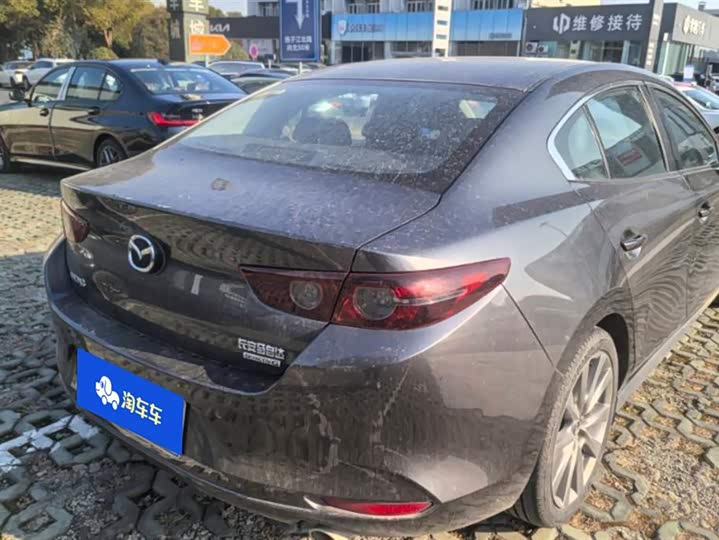 Фото 3 - Mazda 3 (Axela)