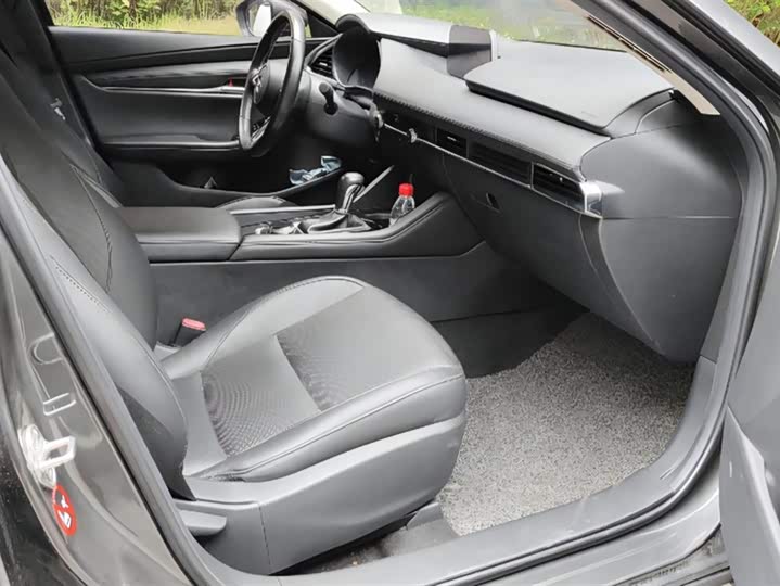 Фото 8 - Mazda 3 (Axela)