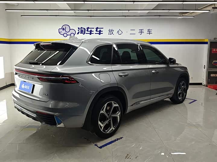 Фото 3 - Geely Monjaro