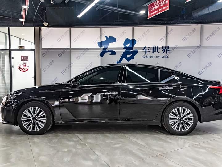 Фото 3 - Nissan Teana