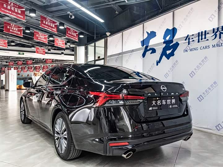 Фото 4 - Nissan Teana