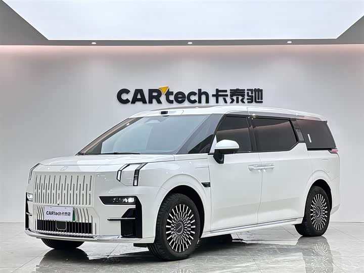 Фото 1 - Zeekr 009