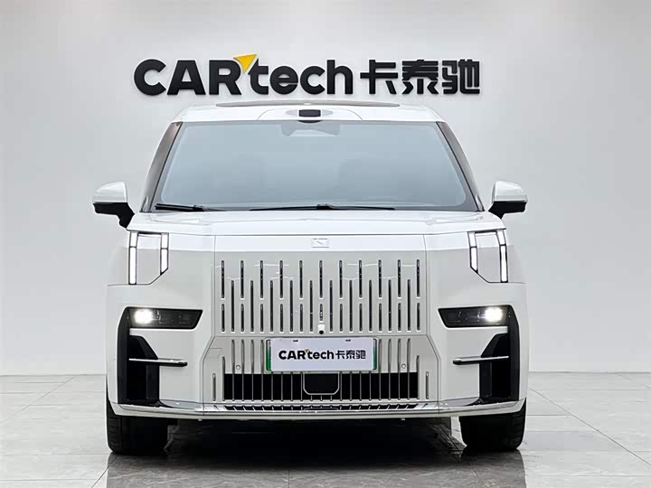 Фото 7 - Zeekr 009