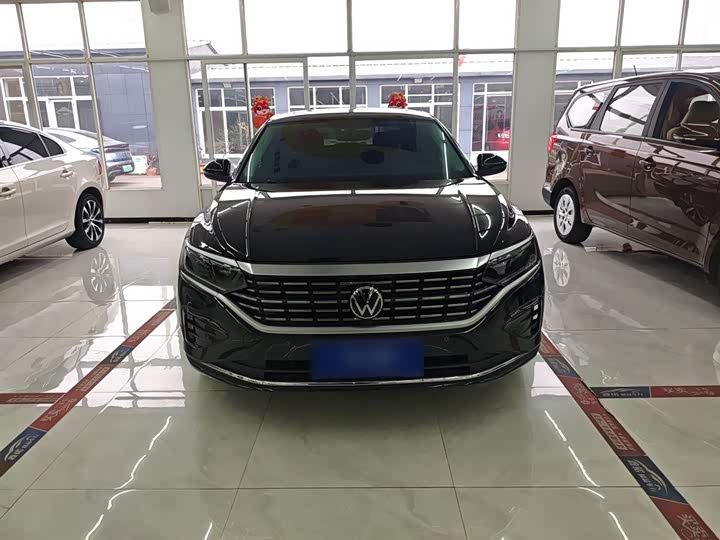 Фото 3 - Volkswagen Passat